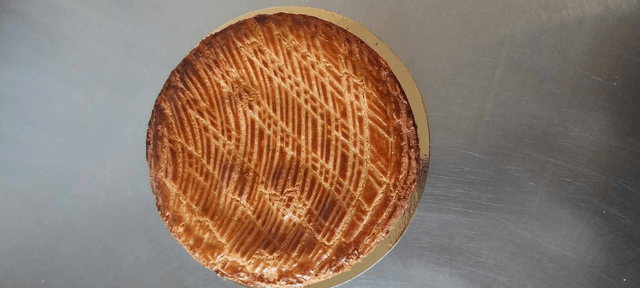 galette bretonne fourré à la framboise 6/8 parts